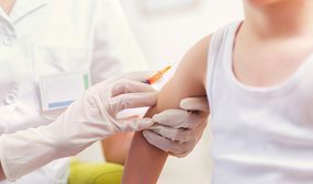 Vacina contra meningite: saiba como se proteger da doença