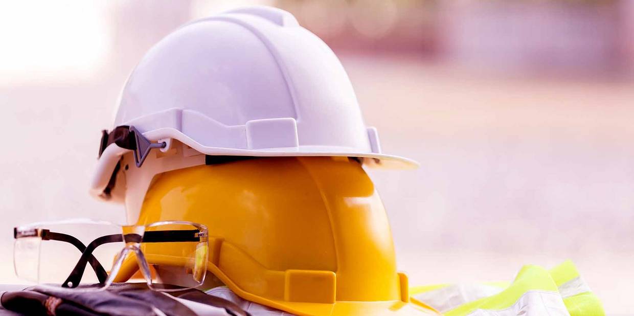 Quais equipamentos as empresas são obrigadas a fornecer?