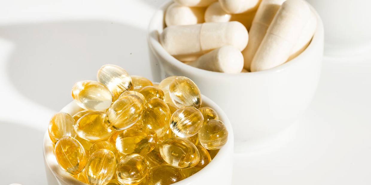 Imagem mostra cápsulas e comprimidos