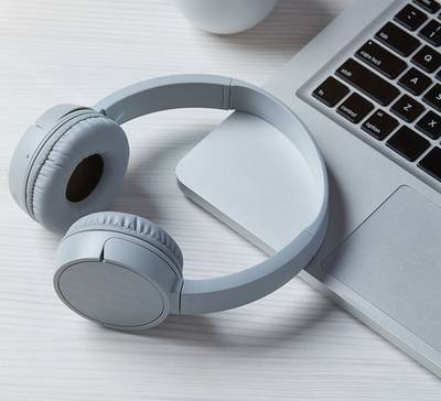 Escuta ativa: o que é e como utilizar no trabalho?