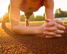 Saiba como fazer exercícios isométricos ou estáticos