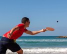 Frescobol na praia: entenda as regras e como jogar