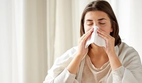 Sintomas de covid-19 e gripe: veja quais são e o que fazer