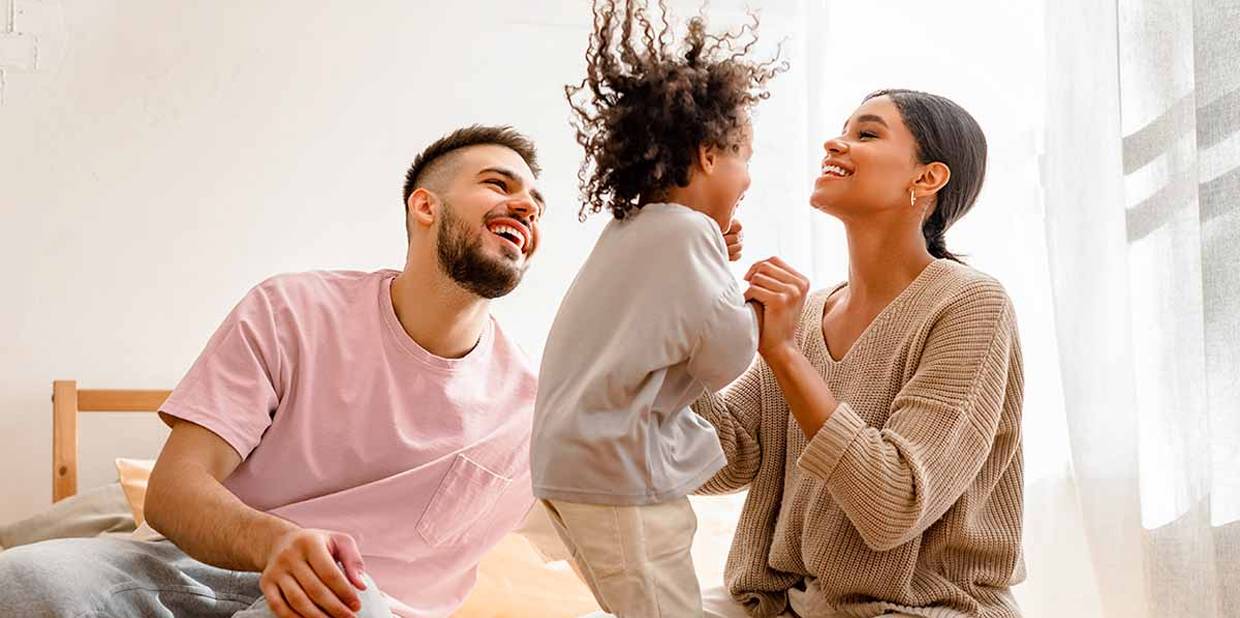 Posso incluir meus pais no plano de saúde da empresa? Entenda as regras para incluir dependentes