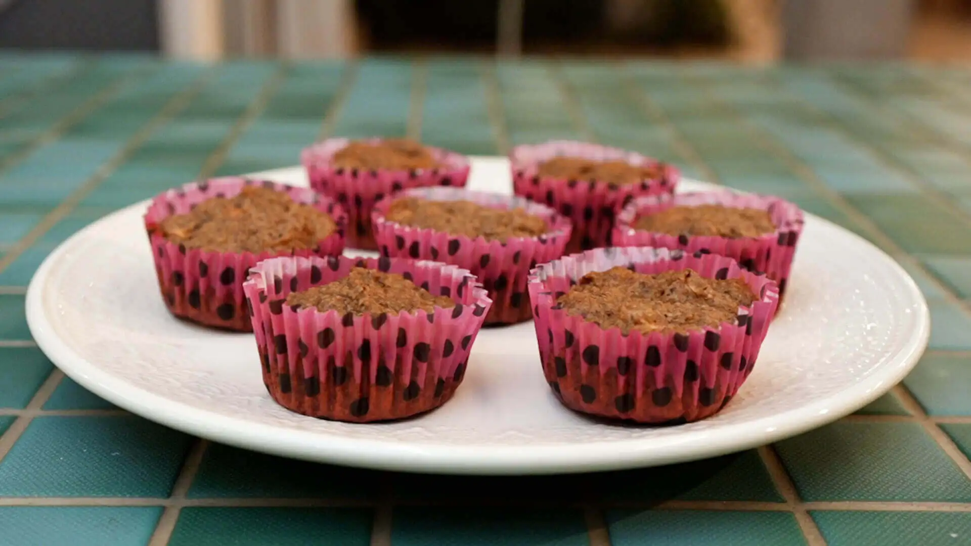 Bolinho de banana saudável: receita rápida para matar a fome