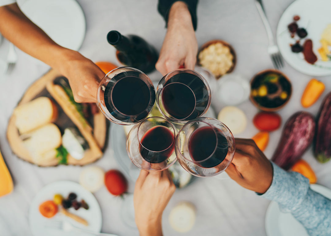 Vinho faz bem? Mitos e verdades das bebidas alcoólicas
