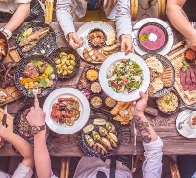 Fome emocional: isso é fome ou vontade de comer? A ciência explica