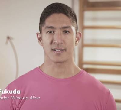 Exercícios de mobilidade articular com a mão