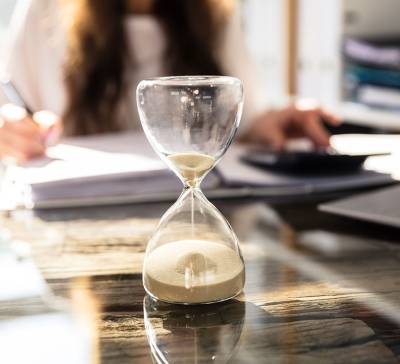 Plano de saúde empresarial tem carência? Entenda as regras da ANS e de isenção