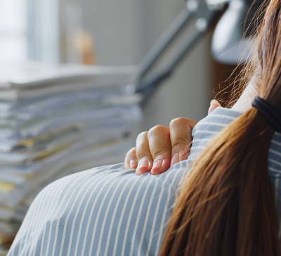 Dor na cervical: veja causas e como aliviar